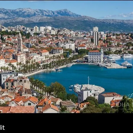 Apartamento Spacious 3-Bedroom Apartment-Free Parking- Split *